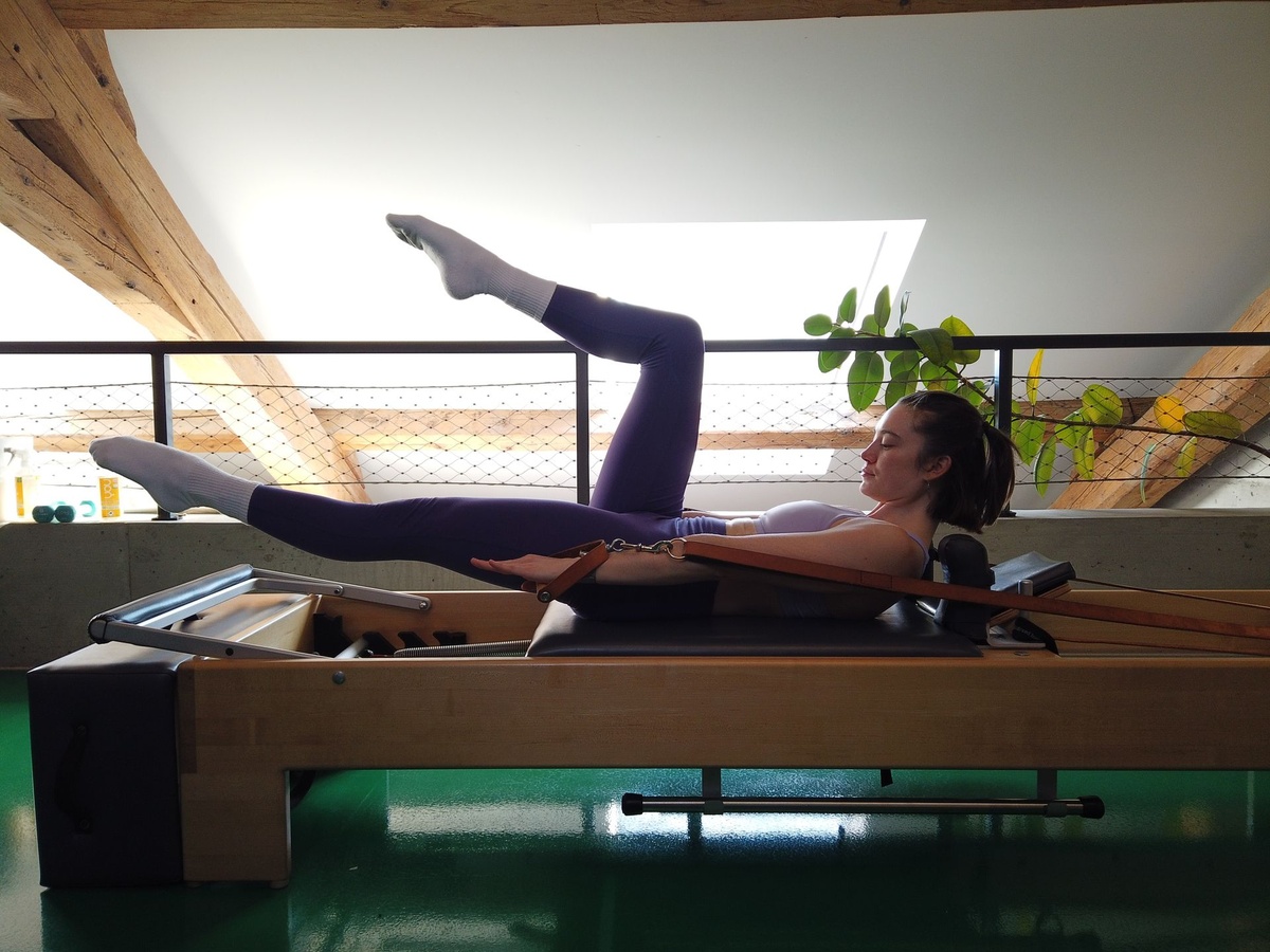 Cours de Pilates Classique sur le Reformer au Pilates Loft, Thônex (Genève)